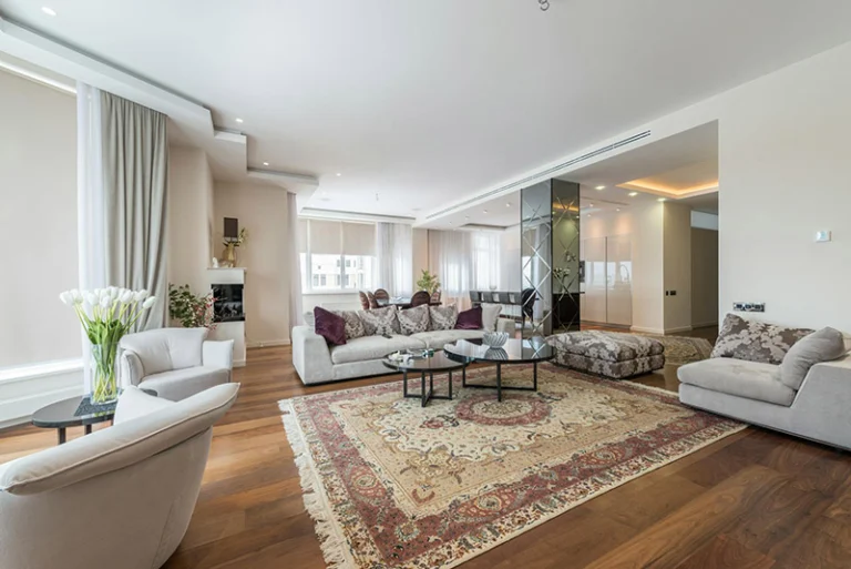 Diferenciais de morar em um apartamento com portaria 24 horas em Santos: Guia completo - Santos
